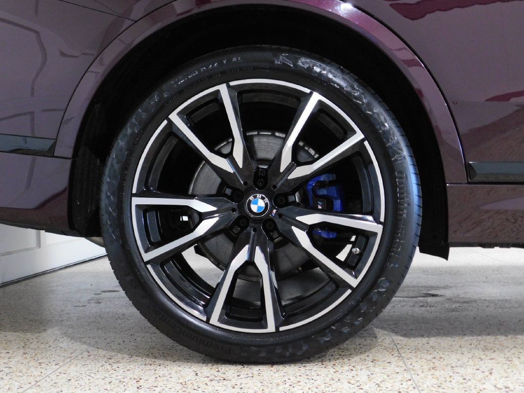 Used 2022 BMW X7 xDrive40i AWD/4WD image 98