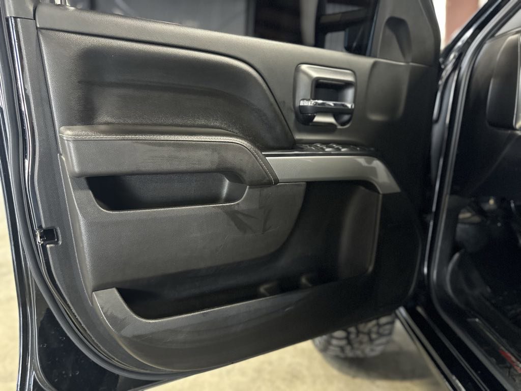 Used 2016 Chevrolet Silverado 2500 LT w/ Midnight Edition image 23