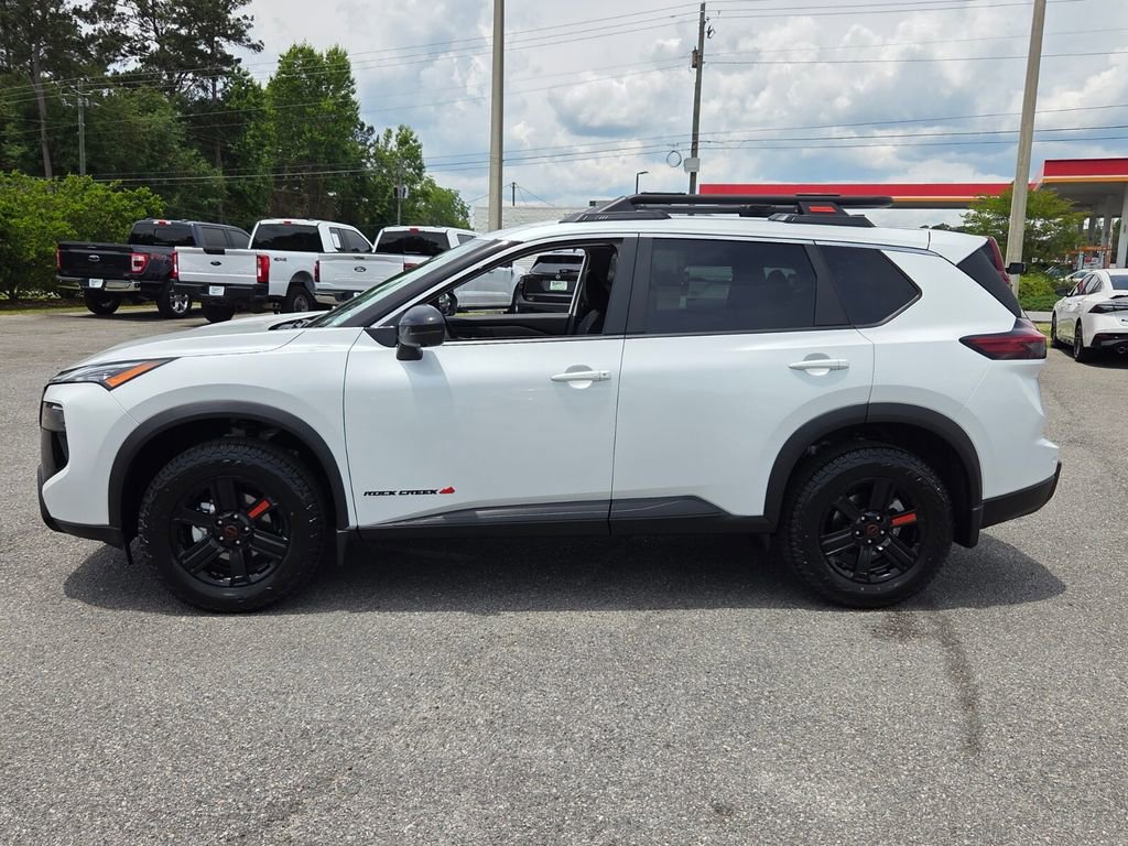 New 2026 Nissan Rogue SV AWD/4WD image 2