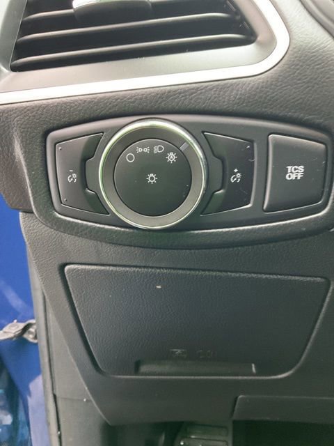 Used 2023 Ford Edge SEL image 26