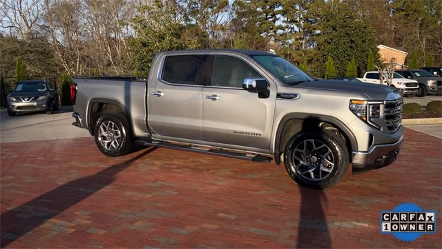 Used 2023 GMC Sierra 1500 SLT w/ SLT Premium Package image 3