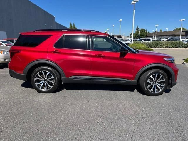 Used 2020 Ford Explorer ST w/ Premium Technology Package AWD/4WD image 4