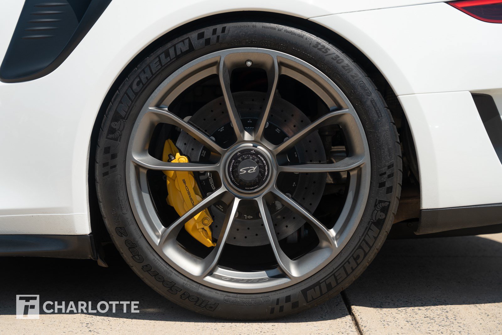 Used 2019 Porsche 911 GT3 RS RWD image 11