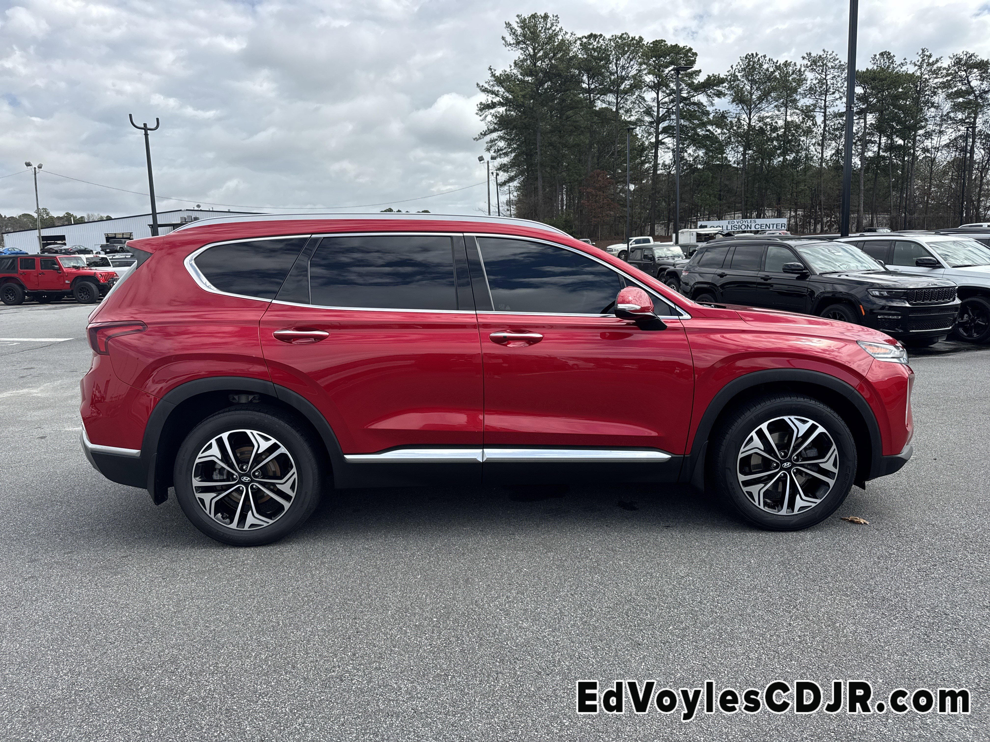 Used 2020 Hyundai Santa Fe SEL image 9