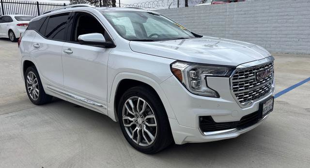 Used 2022 GMC Terrain Denali AWD/4WD image 4