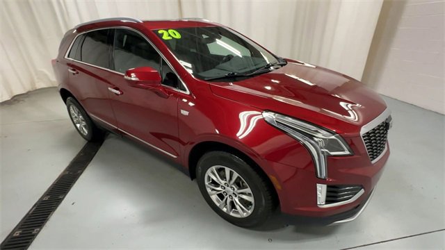 Used 2020 Cadillac XT5 Premium Luxury image 2