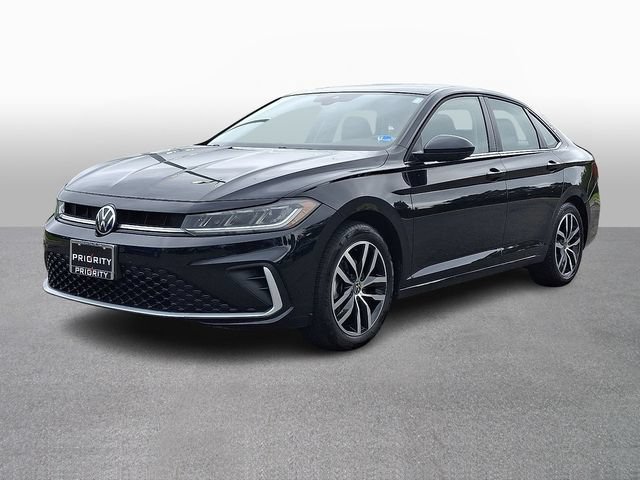Used 2025 Volkswagen Jetta SE