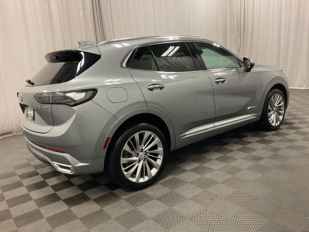 Used 2024 Buick Envision Avenir AWD/4WD image 2
