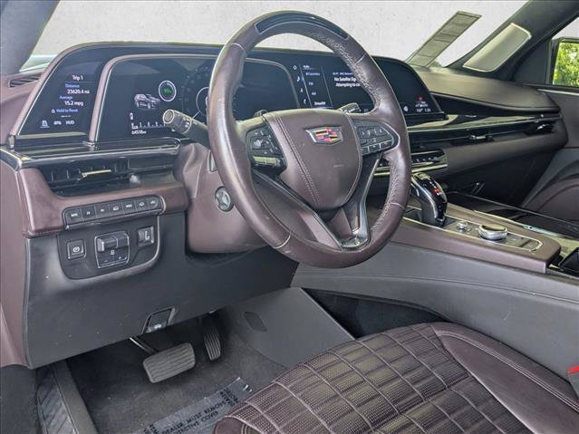Used 2022 Cadillac Escalade Sport Platinum w/ LPO, ONYX Package AWD/4WD image 10