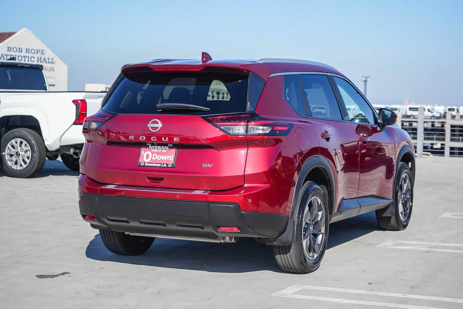 Used 2024 Nissan Rogue SV w/ SV Premium Package FWD image 6