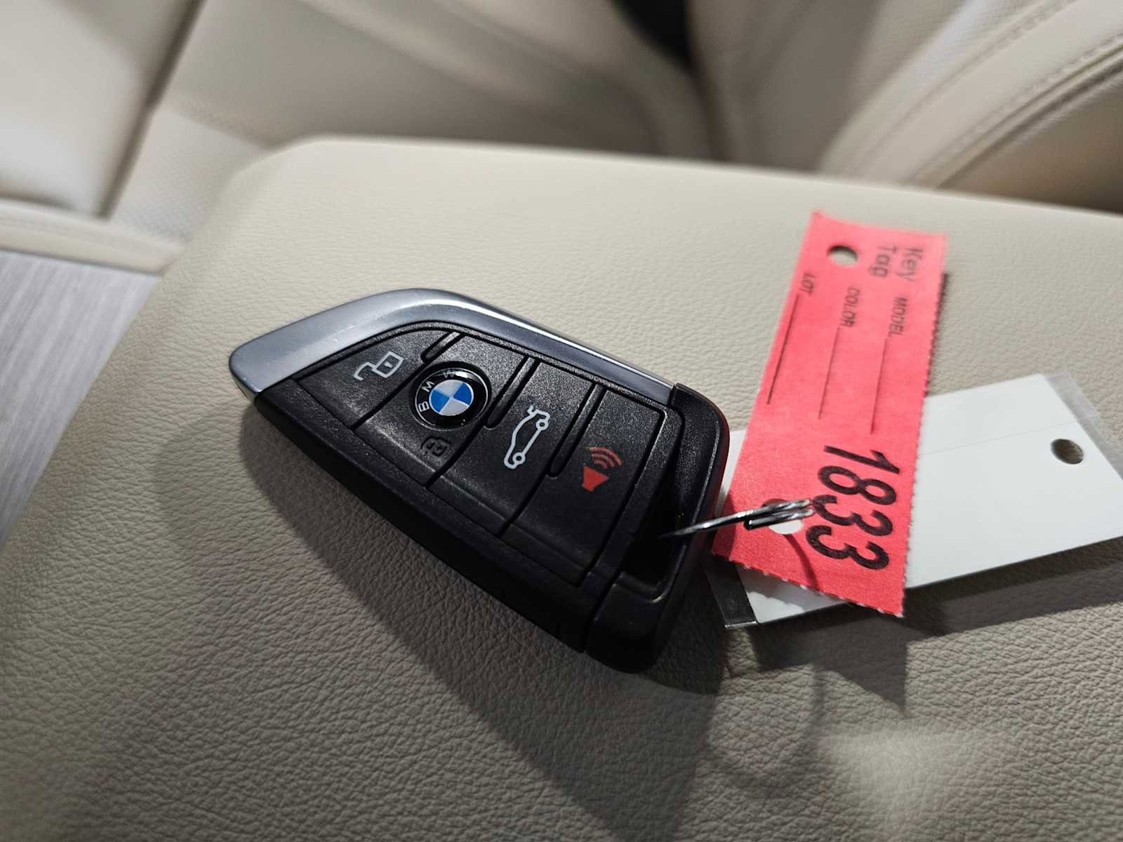 Used 2025 BMW 330i xDrive 330i xDrive w/ Premium Package image 46