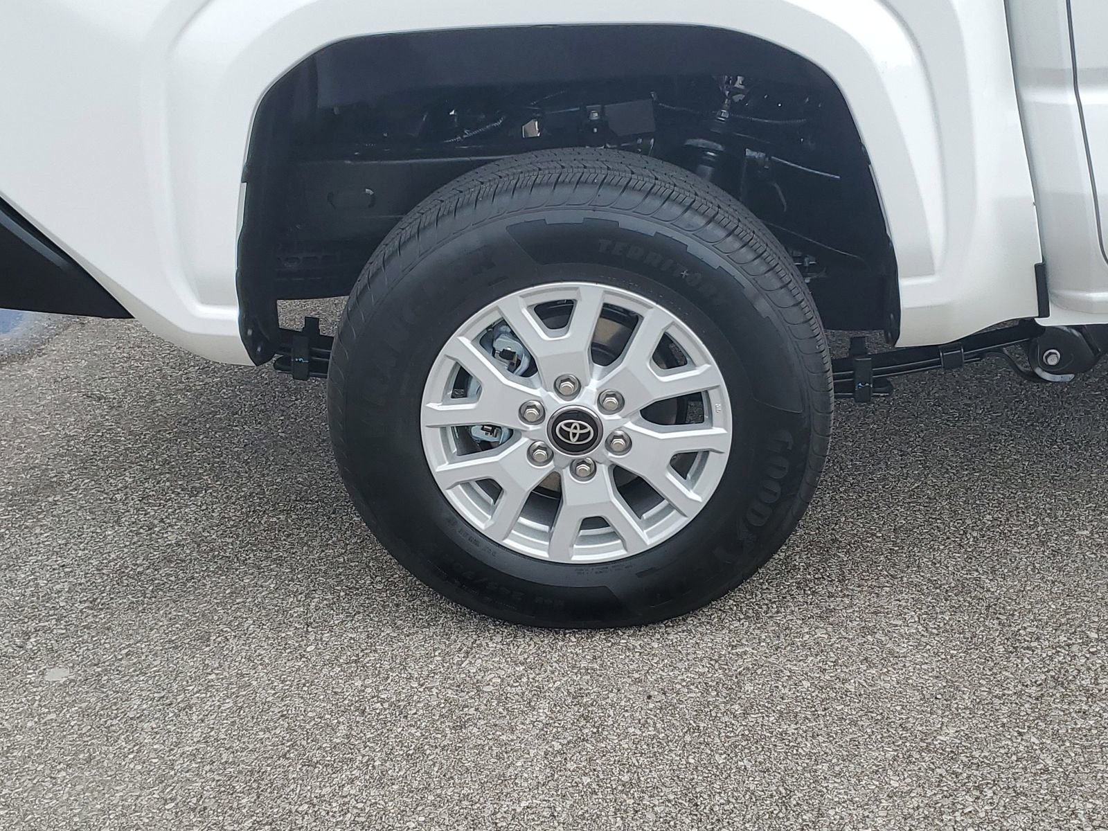 New 2026 Toyota Tacoma SR AWD/4WD image 5