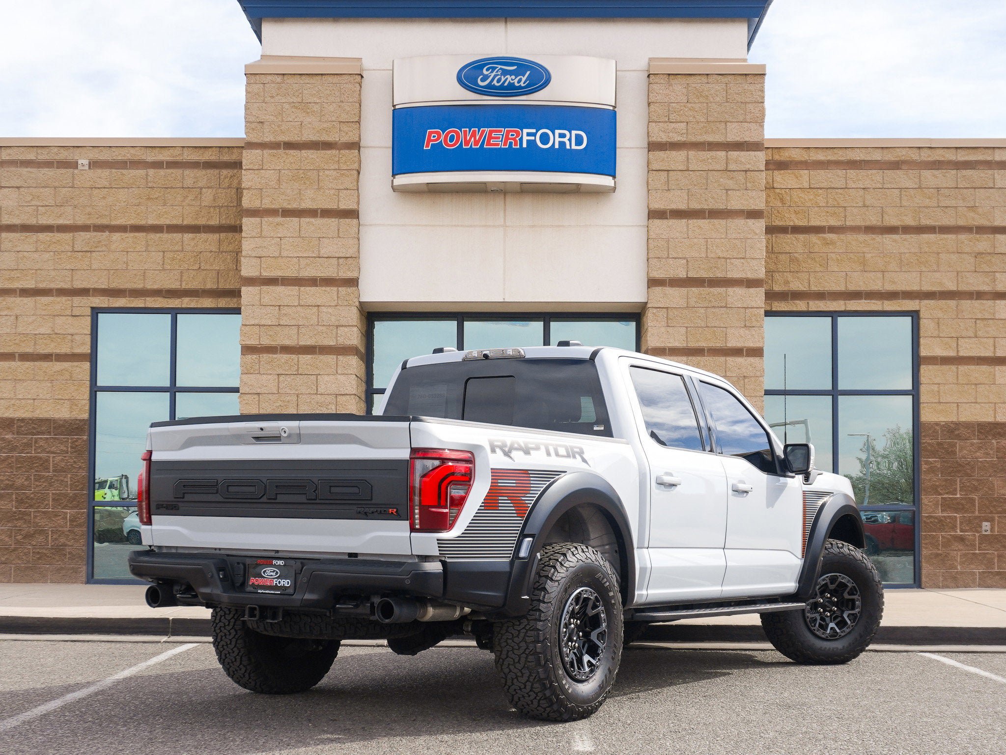 Used 2025 Ford F150 Raptor w/ Equipment Group 803A Raptor R image 6