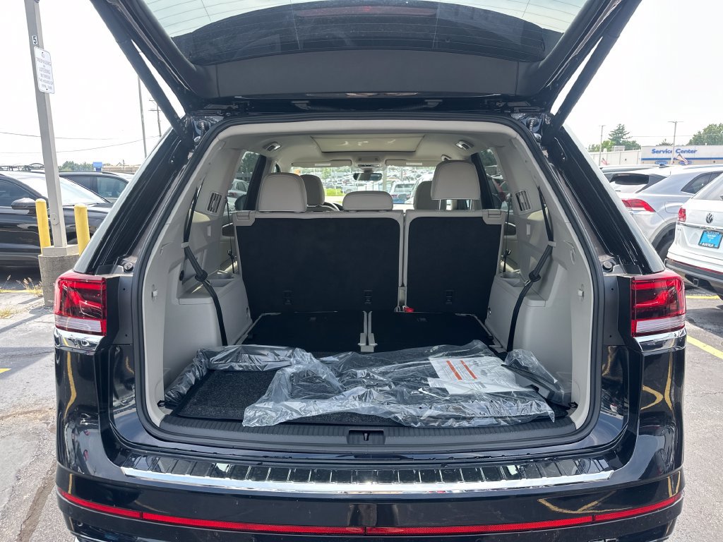 New 2026 Volkswagen Atlas SEL Premium R-Line AWD/4WD image 25