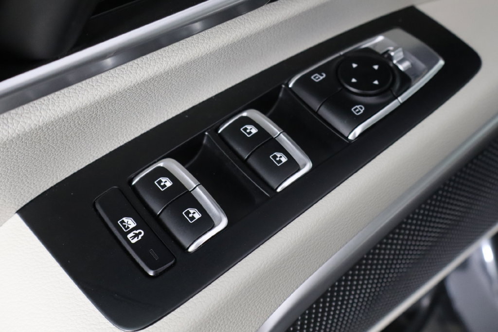 Used 2024 Kia Telluride S w/ S Sunroof Package AWD/4WD image 18