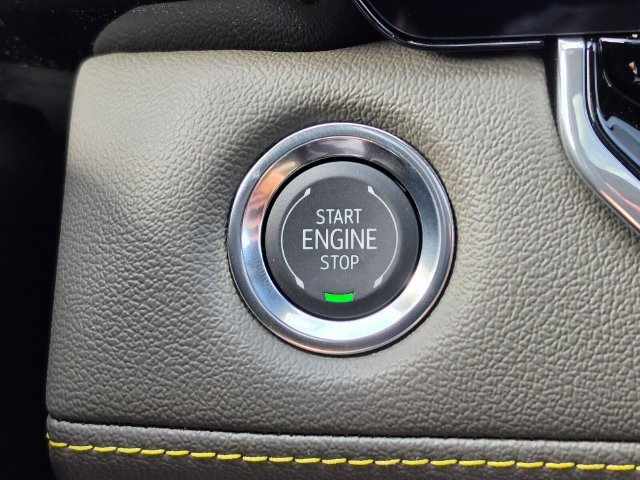 New 2026 Chevrolet Colorado ZR2 w/ Technology Package AWD/4WD image 37