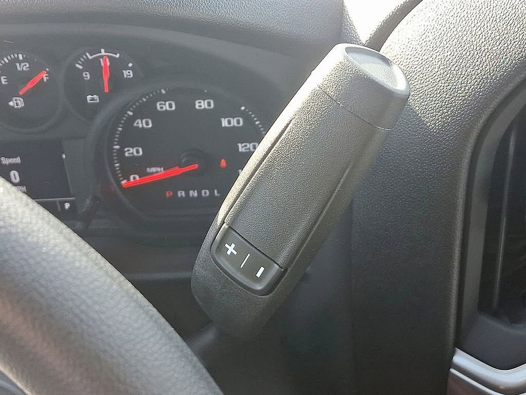 Used 2025 Chevrolet Silverado 1500 Custom w/ Turbomax Blackout Package image 7