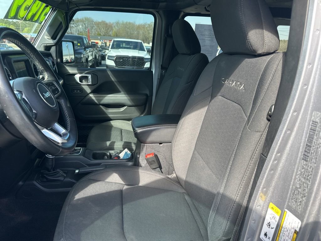 Used 2019 Jeep Wrangler Unlimited Sahara image 9