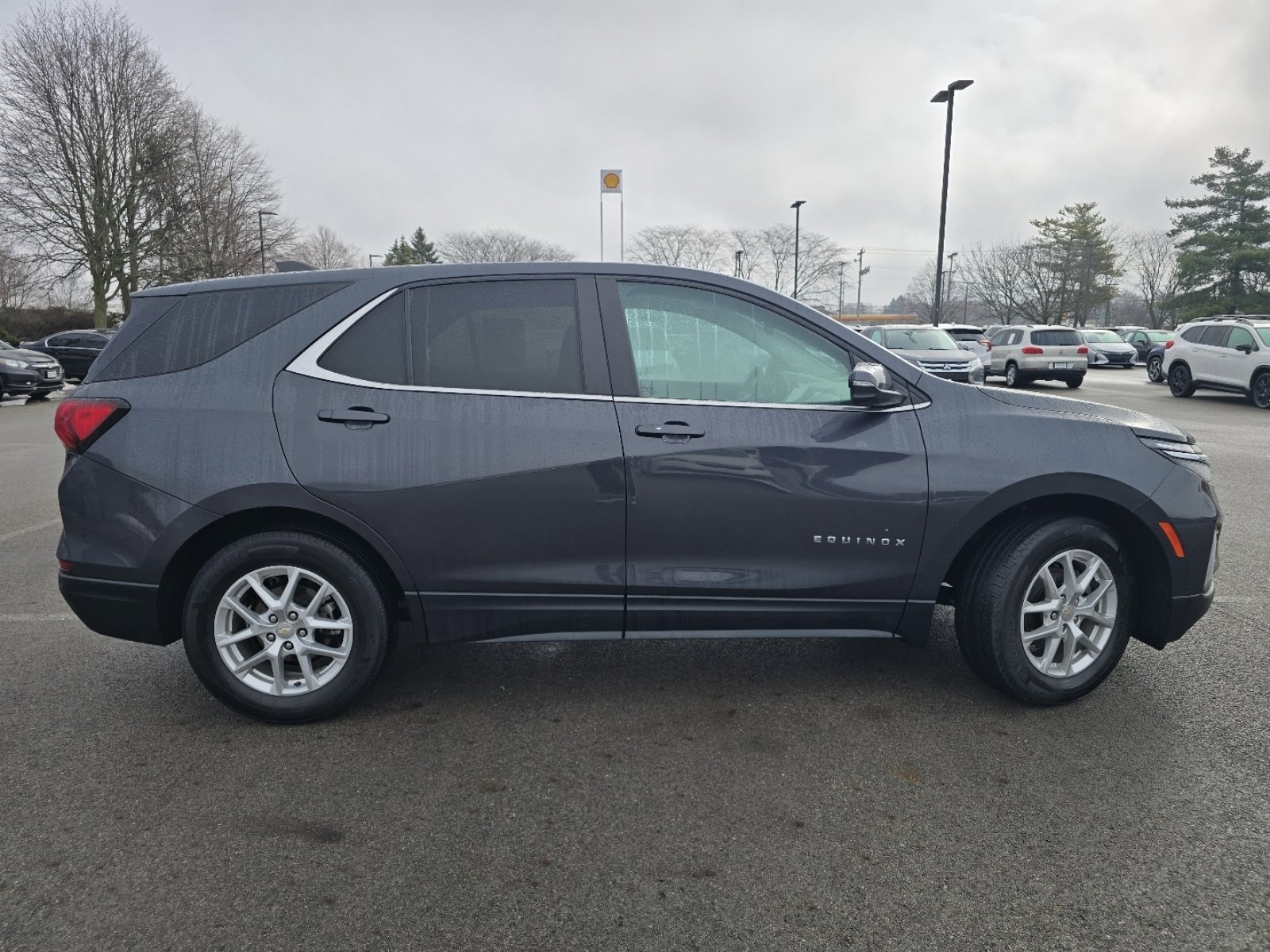 Used 2023 Chevrolet Equinox LT image 16