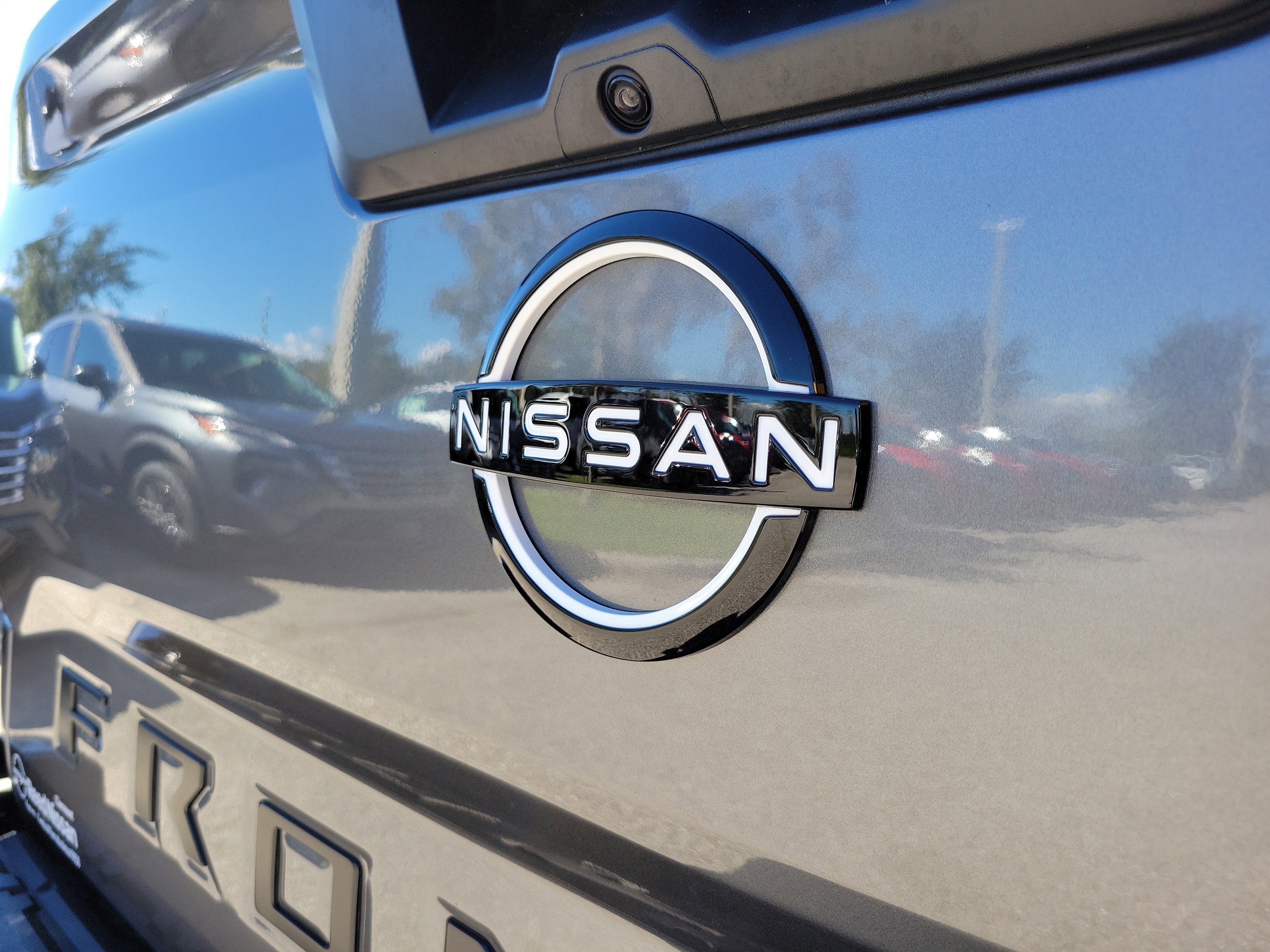 New 2026 Nissan Frontier SV image 6