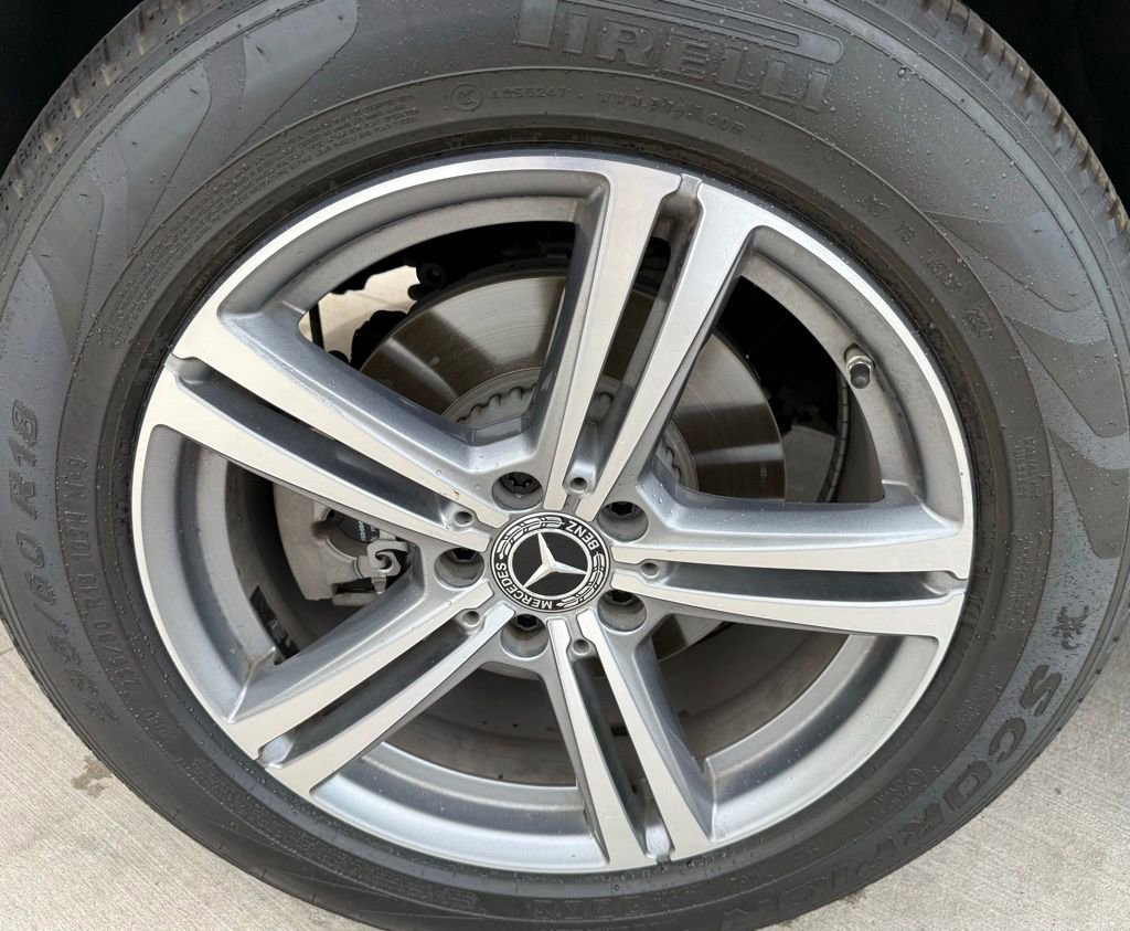 Used 2022 Mercedes-Benz GLC 300 4MATIC image 9