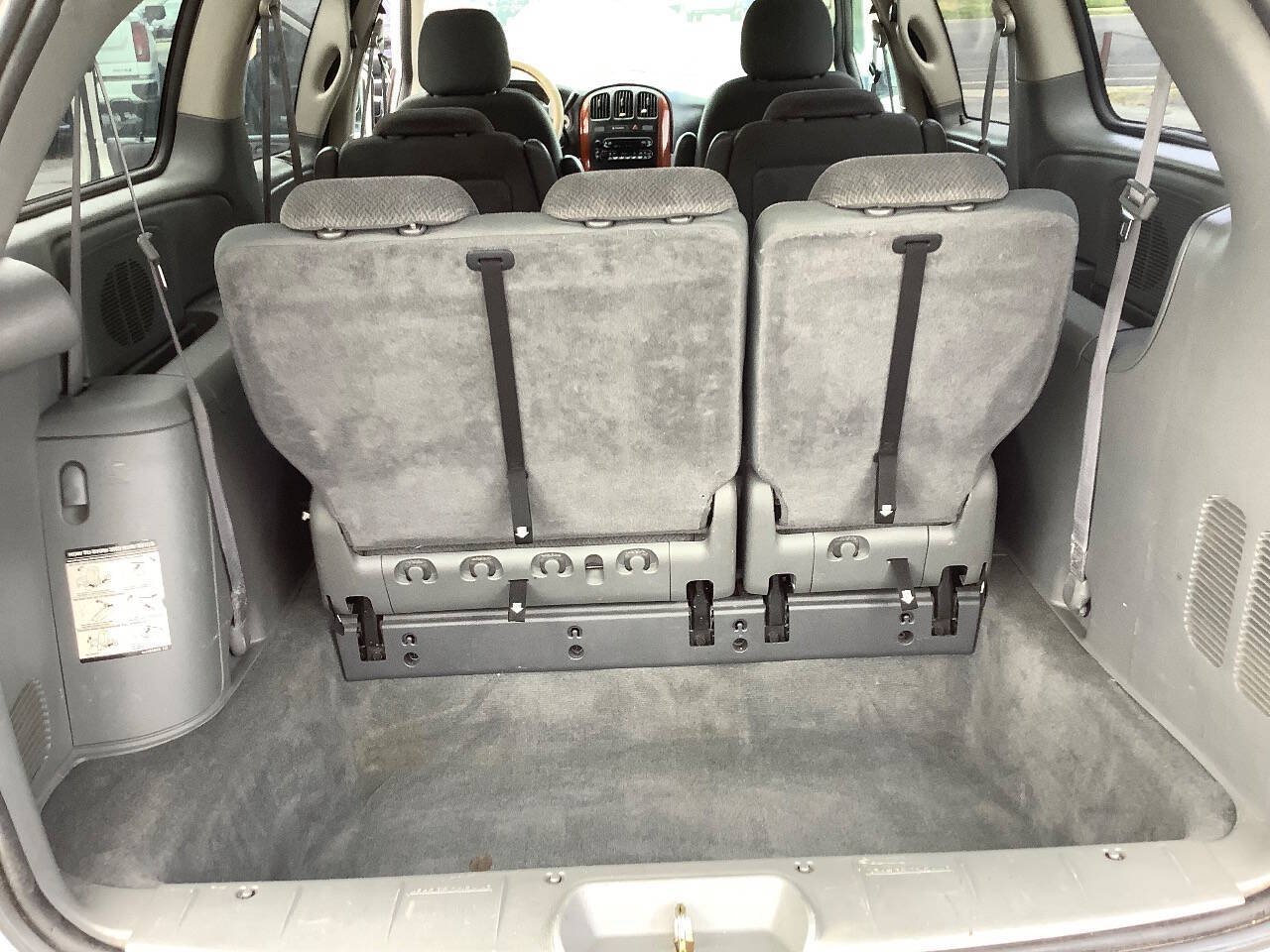 Used 2006 Chrysler Town & Country LX w/ Popular Equipment Group II FWD image 23