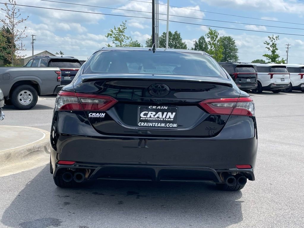 Used 2024 Toyota Camry XSE FWD image 6