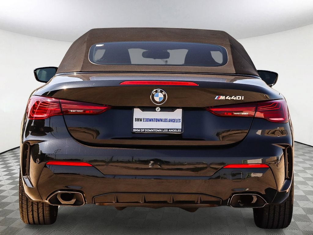 Certified 2025 BMW M440i Convertible w/ Shadowloine Package RWD image 6