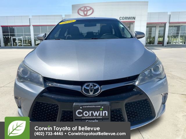 Used 2016 Toyota Camry SE FWD image 8