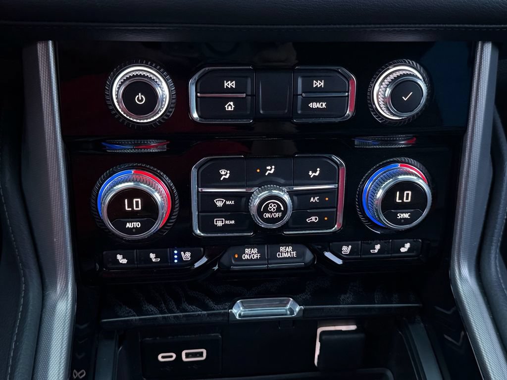Used 2023 GMC Yukon Denali AWD/4WD image 27