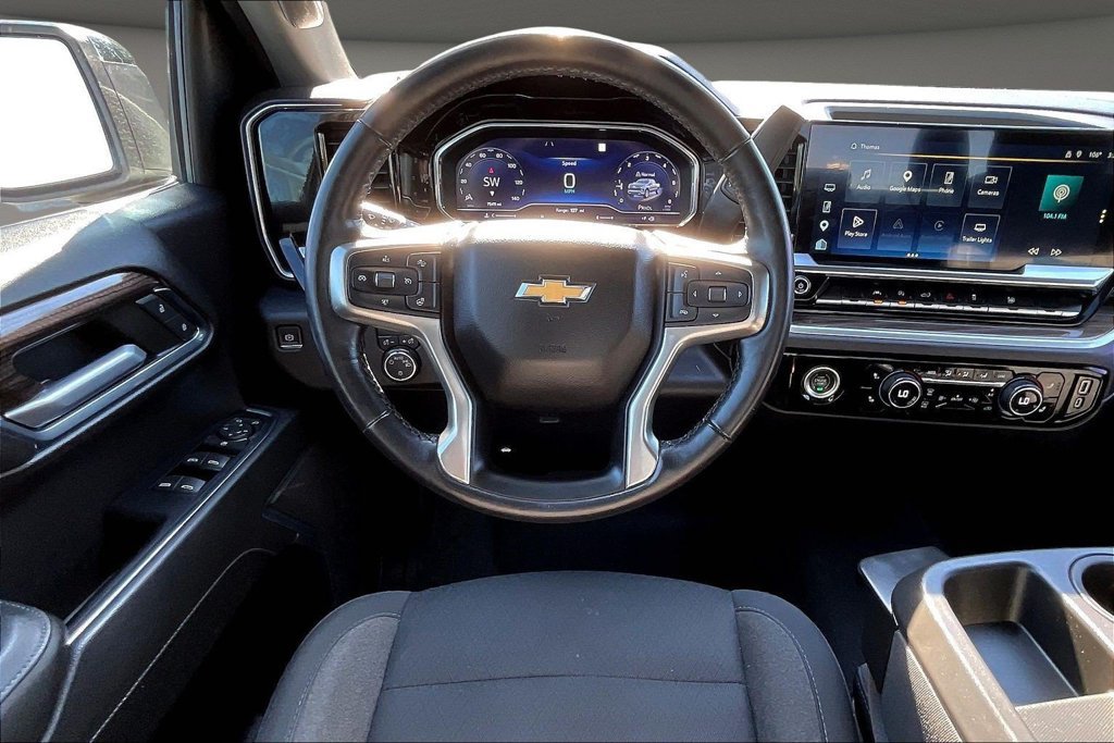 Used 2022 Chevrolet Silverado 1500 LT w/ Protection Package RWD image 12