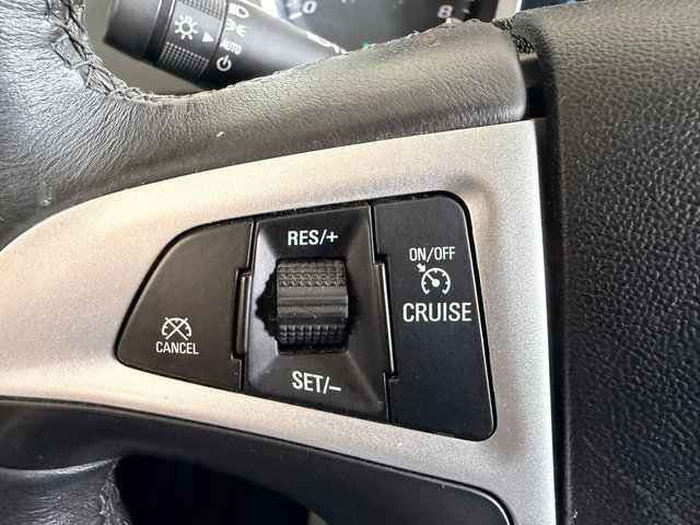 Used 2017 Chevrolet Equinox LT w/ Convenience Package FWD image 18