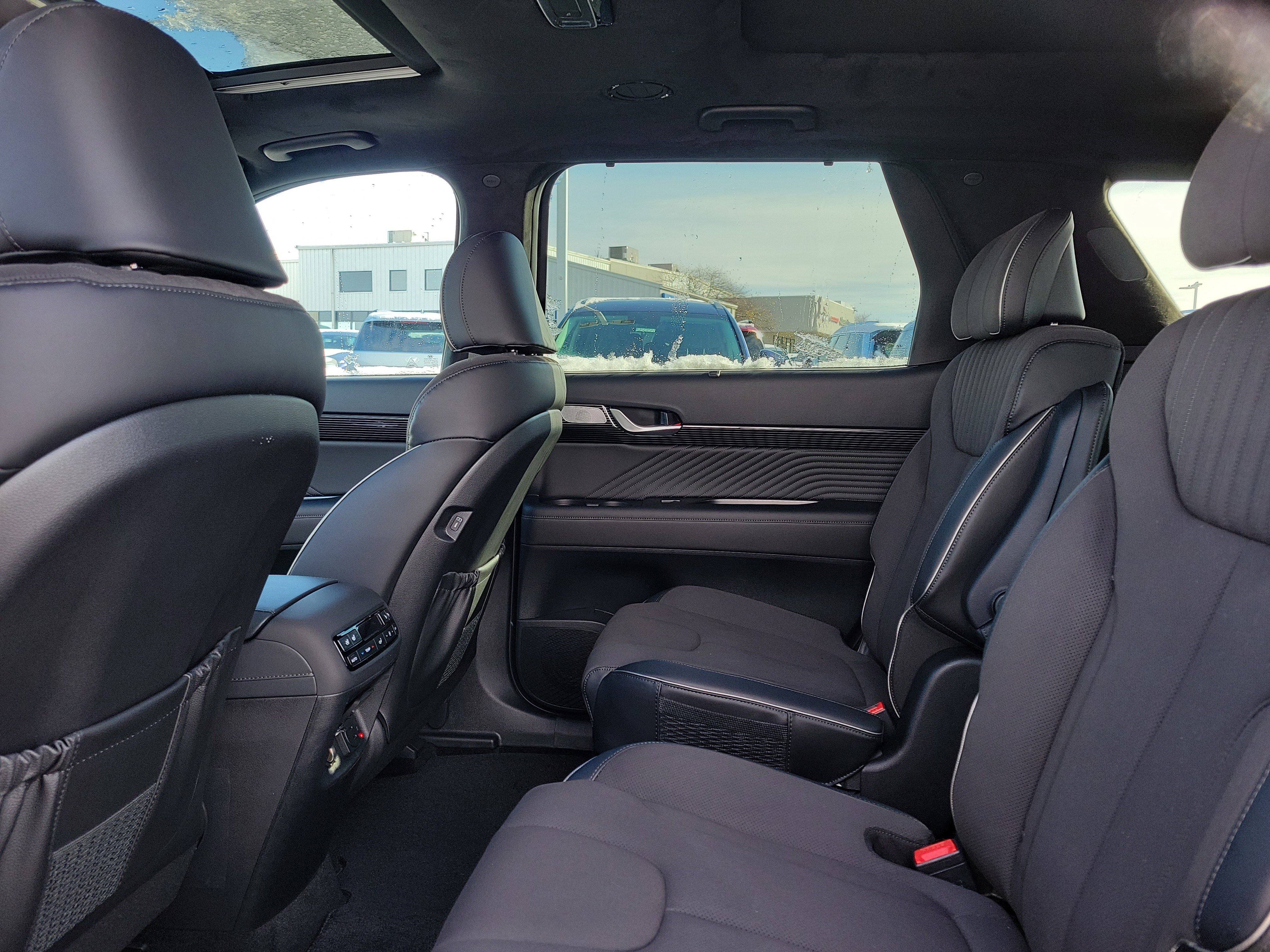 New 2025 Hyundai Palisade Calligraphy image 15