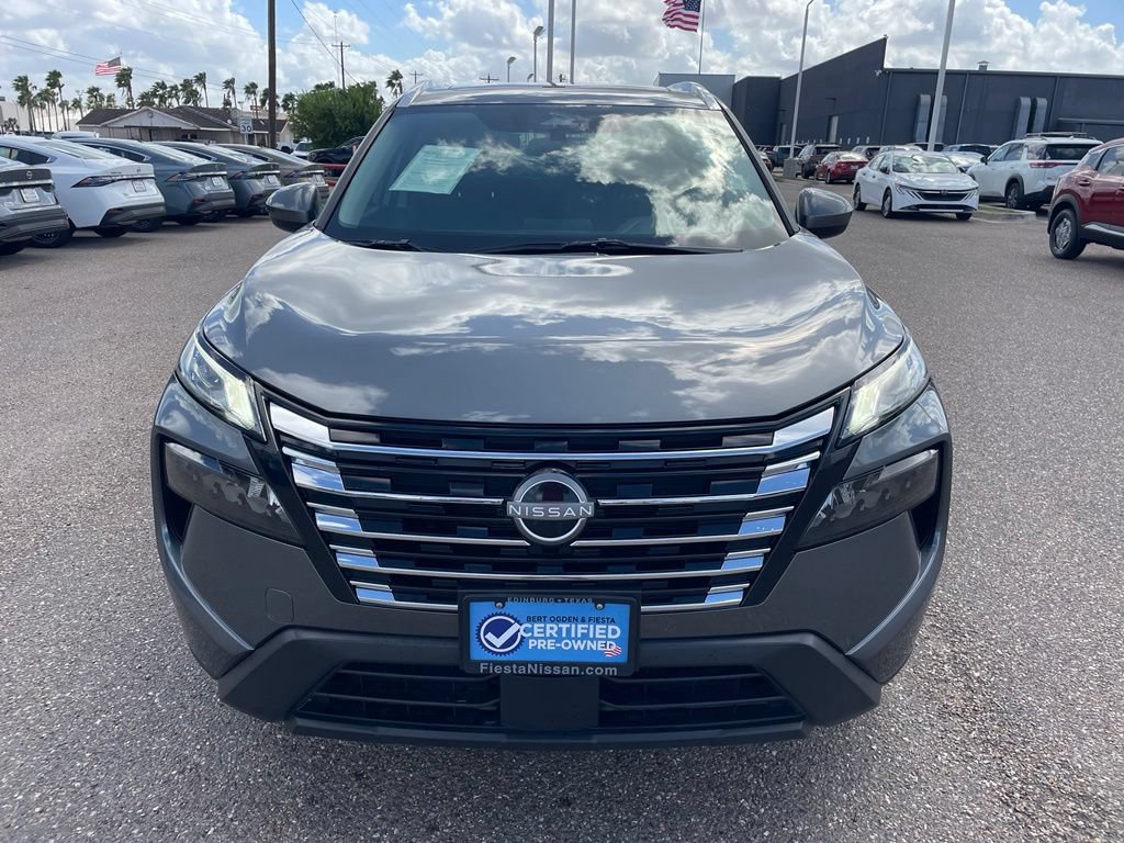 Certified 2025 Nissan Rogue SV w/ SV Premium Package FWD image 2