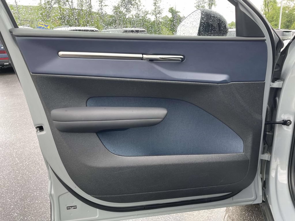 Used 2025 Volvo EX30 Ultra RWD image 5