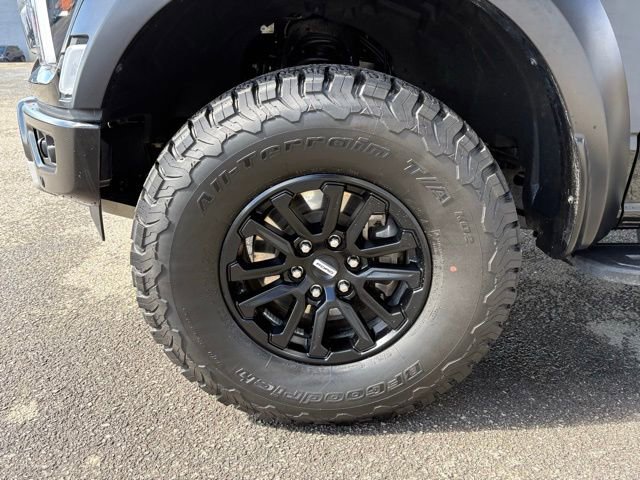 Used 2024 Ford F150 Raptor image 13