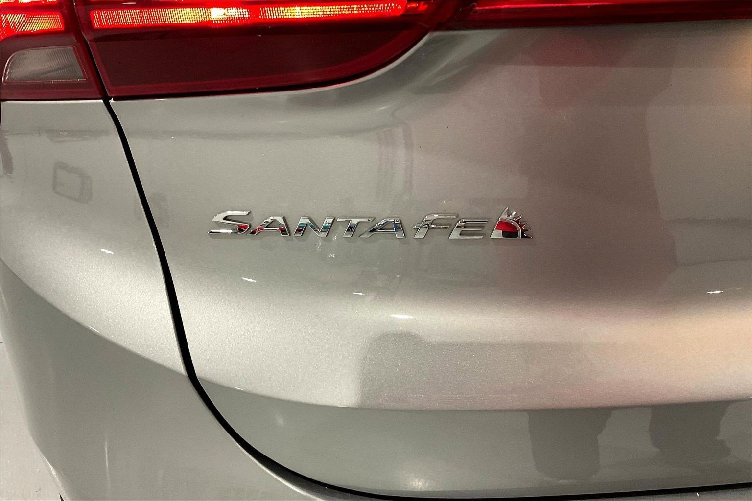 Used 2022 Hyundai Santa Fe SE FWD image 23