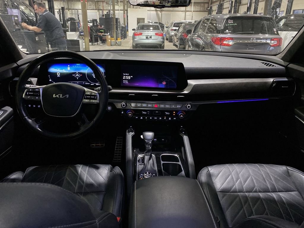Used 2024 Kia Telluride SX Prestige X-Pro image 2