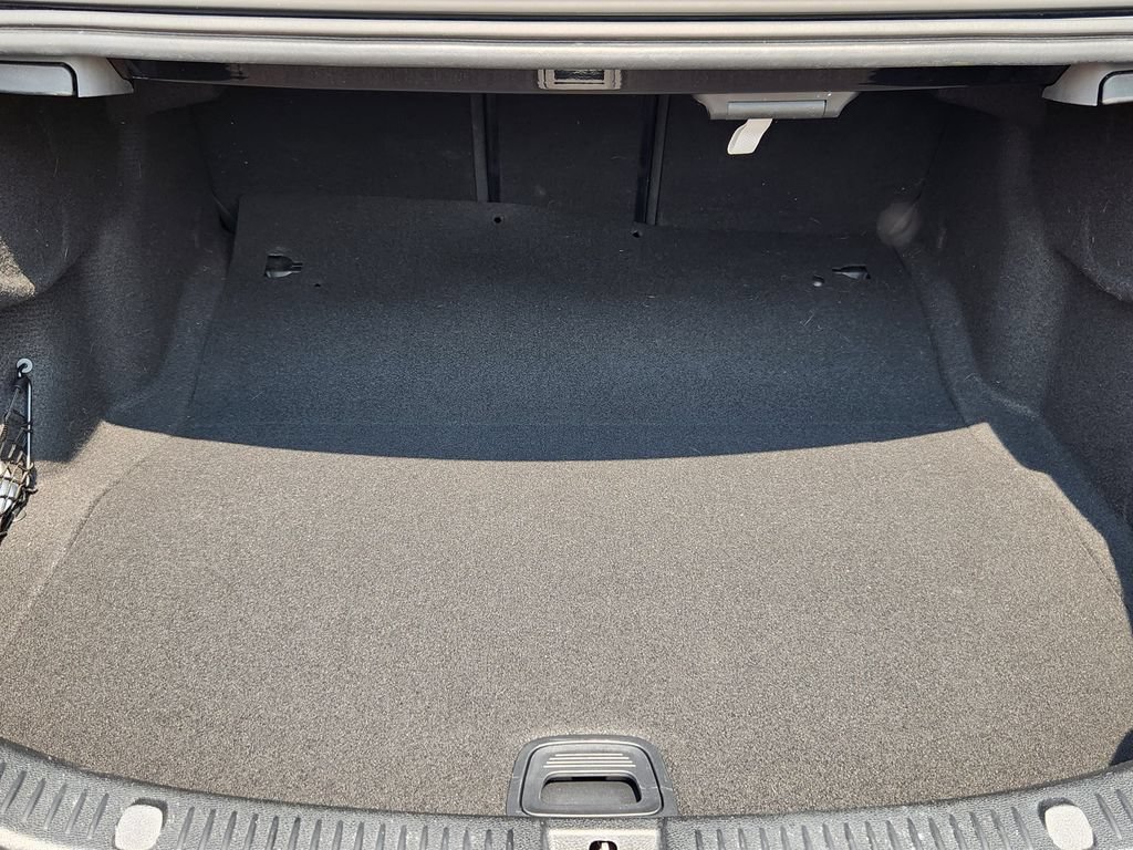 Used 2023 Mercedes-Benz E 350 4MATIC Sedan image 31