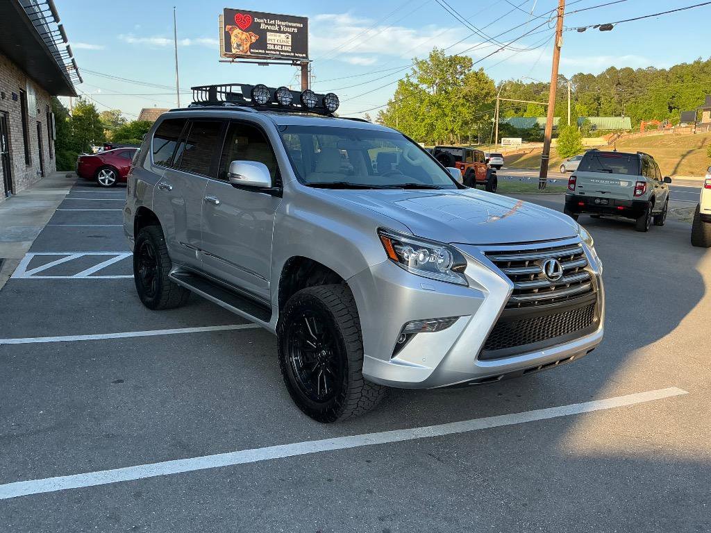 Used 2019 Lexus GX 460 Premium w/ Premium Package AWD/4WD image 7
