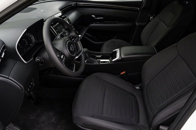 Certified 2024 Hyundai Santa Cruz SE image 9