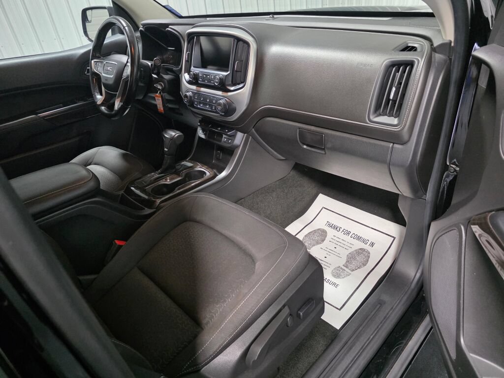 Used 2018 GMC Canyon SLE AWD/4WD image 7