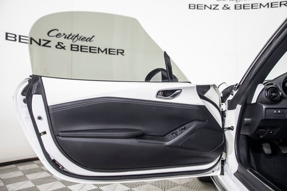 Used 2023 MAZDA MX-5 Miata Club w/ Brembo/BBS Recaro Package RWD image 23