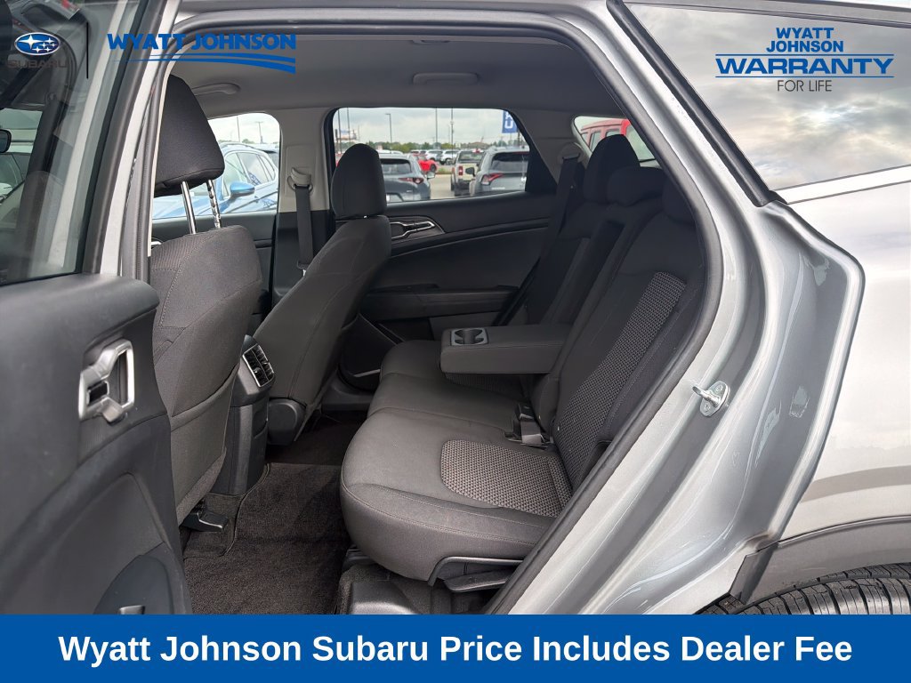 Used 2024 Kia Sportage LX FWD image 31