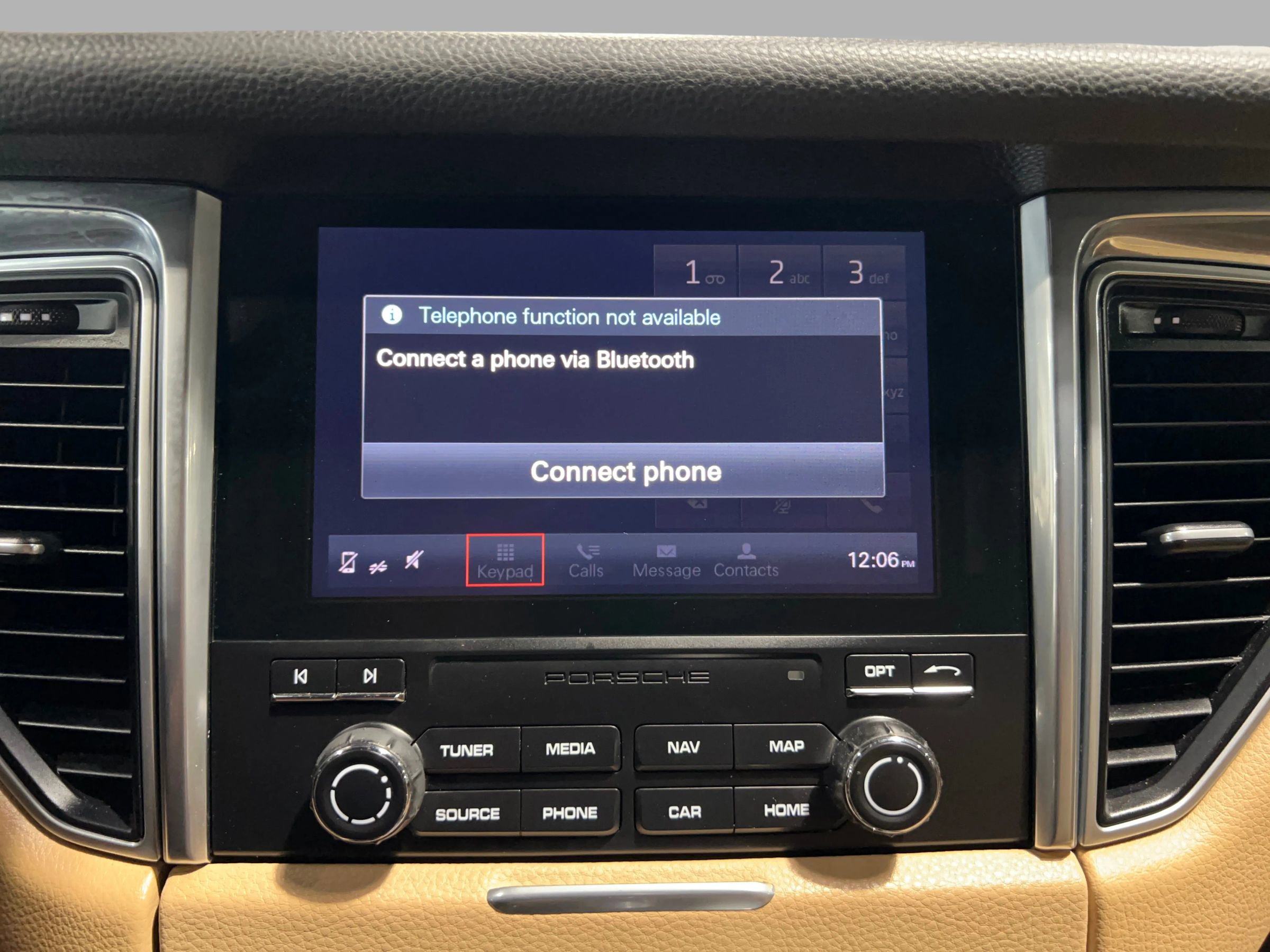 Used 2017 Porsche Macan S image 32