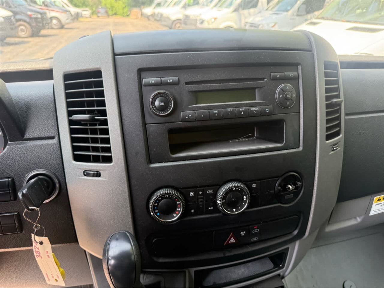 Used 2011 Mercedes-Benz Sprinter 2500 image 5