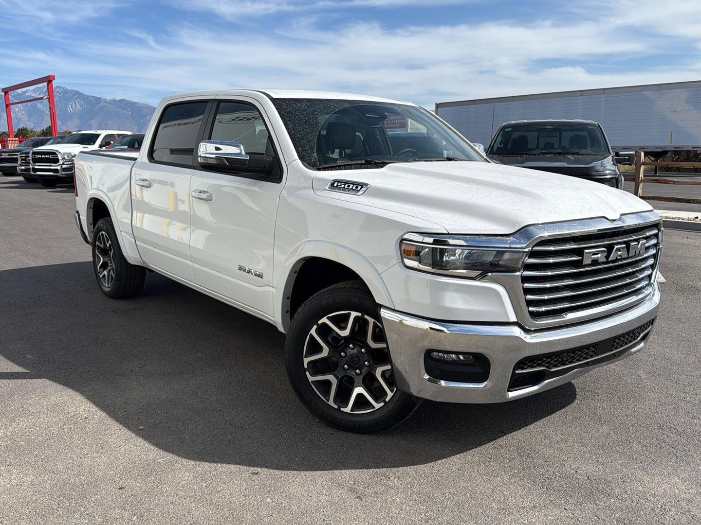 Used 2025 RAM 1500 Laramie image 1