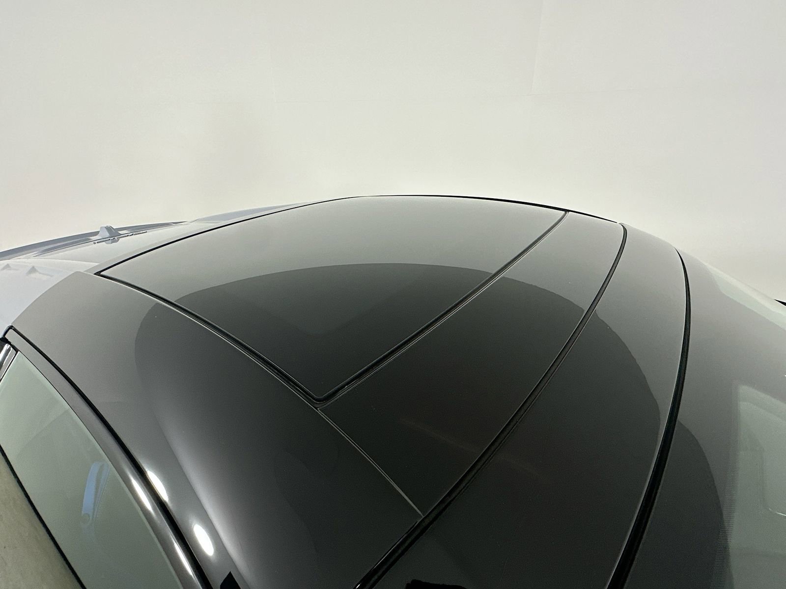 Used 2023 Maserati MC20 Spyder RWD image 12