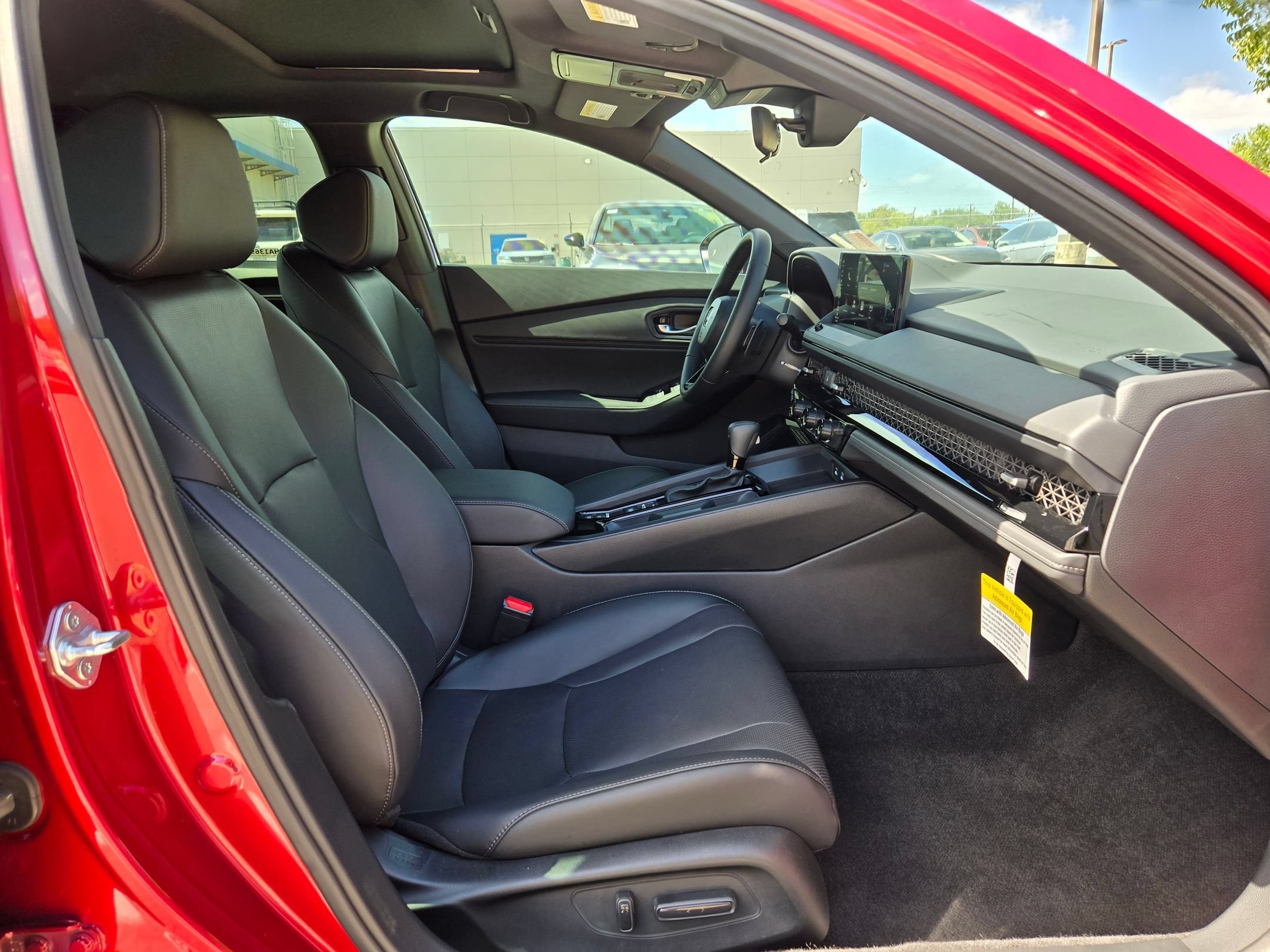 Used 2025 Honda Accord Sport image 27