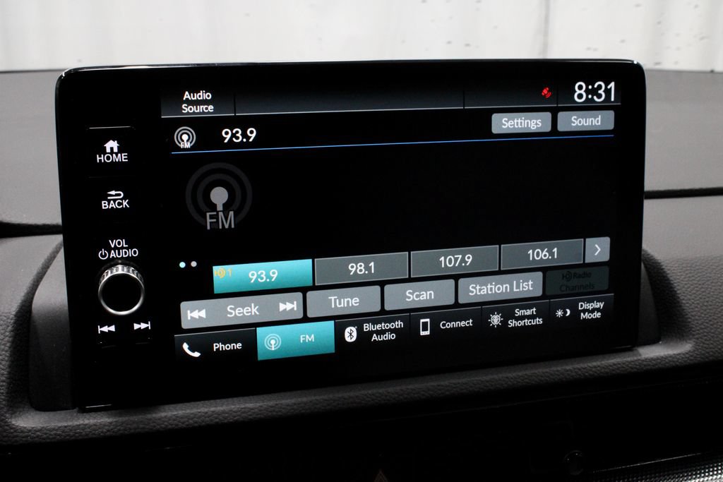 Used 2024 Honda CR-V EX-L image 3